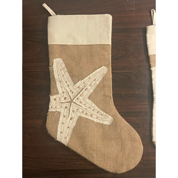 C&F Home Coastal Burlap Stockings Starfish Sand Dollar Set of 2, 19” - Picture 3 of 7